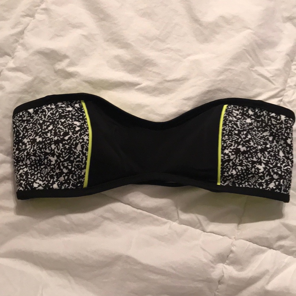 Victoria’s Secret reversible bathing suit top!!!